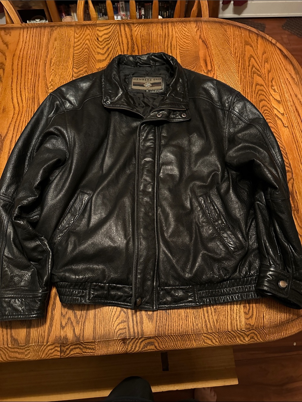 Members Only Vintage Mens Black Leather Bomber Jacket size XL